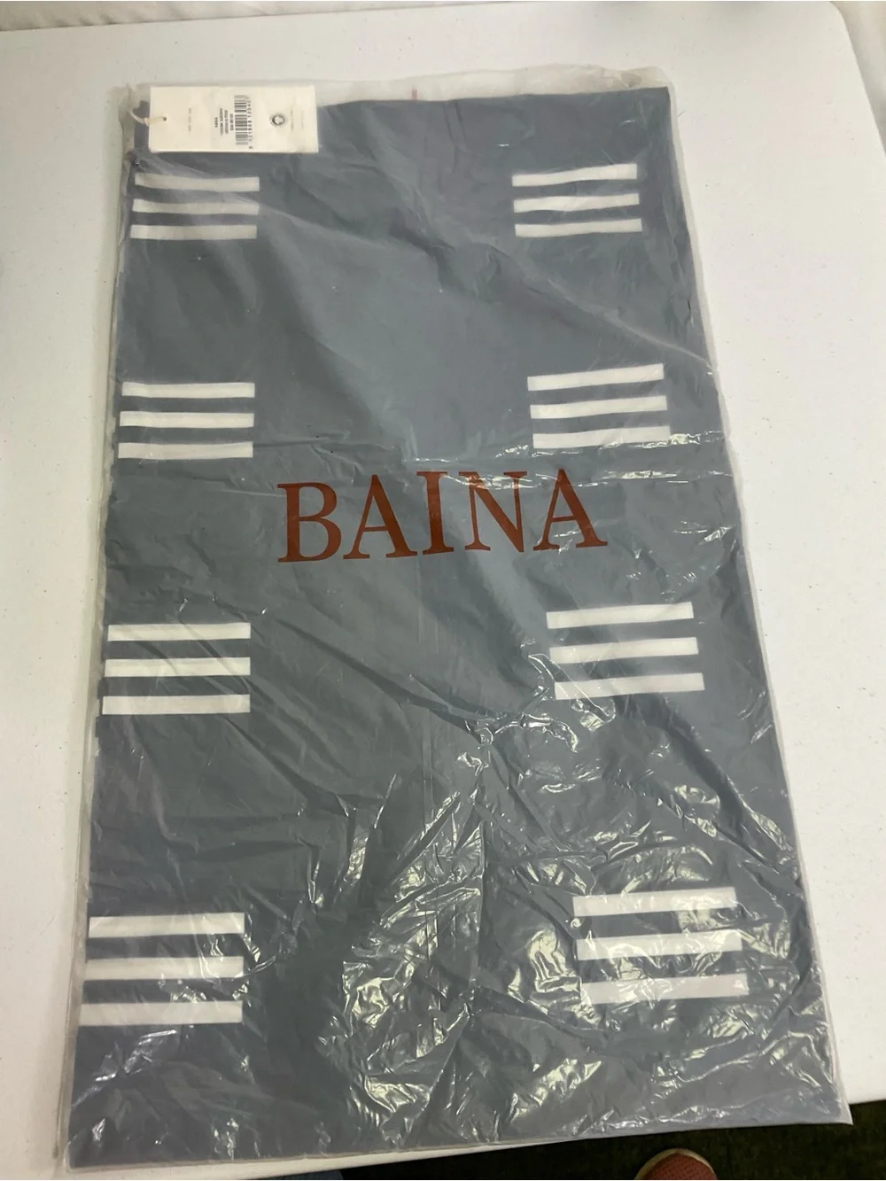 Baina Tasmin Sarong - Obsidian & Stone